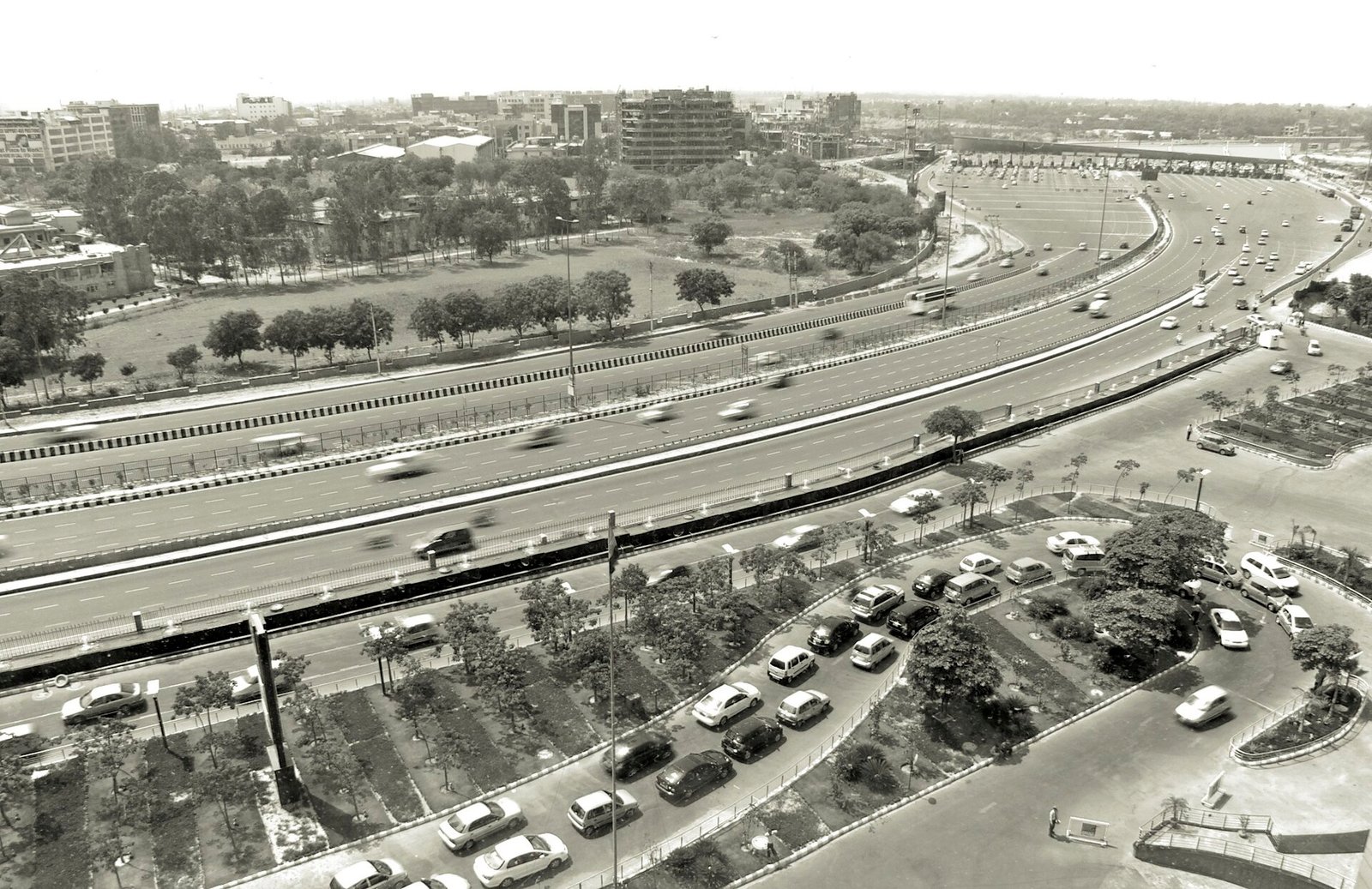 Real Delhi Gurugram expressway used for Manesar access